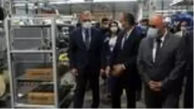 Vali Yerlikaya, Mercedes-Benz Türkiye Fabrikasını ziyaret etti Vali Yerlikaya, Mercedes-Benz Türkiye Fabrikasını ziyaret etti