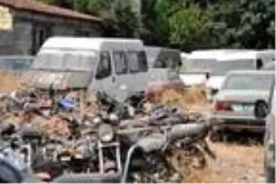 Yediemin otoparkında çok 12 milyon değerinde çok sayıda motosiklet ve otomobil yatıyor Yediemin otoparkında çok 12 milyon değerinde çok sayıda motosiklet ve otomobil yatıyor