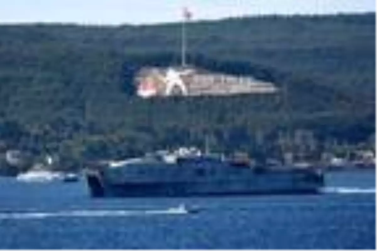 Son dakika haberi: ABD hızlı transfer gemisi 'USNS Yuma', Çanakkale Boğazı'ndan geçti