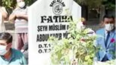Adalet Bakanı Gül'den merhum milletvekili Yüksel'in kabrine ziyaret Adalet Bakanı Gül'den merhum milletvekili Yüksel'in kabrine ziyaret