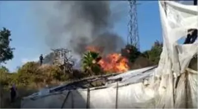 Alanya'da çalılık alanda yangın Alanya'da çalılık alanda yangın