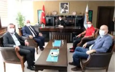 Son dakika haberi... Ampute futbol teknik heyetinden Kaymakam Dağ'a ziyaret Son dakika haberi... Ampute futbol teknik heyetinden Kaymakam Dağ'a ziyaret