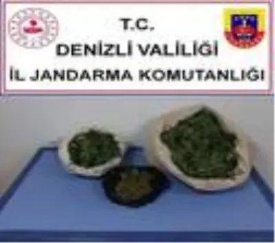 Arazide uyuşturucu kurutmaya çalışırken jandarmaya yakalandılar Arazide uyuşturucu kurutmaya çalışırken jandarmaya yakalandılar