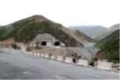 Avrupa'nın en uzunu olacak Zigana Tüneli'nin yüzde 74'ü tamamlandı Avrupa'nın en uzunu olacak Zigana Tüneli'nin yüzde 74'ü tamamlandı