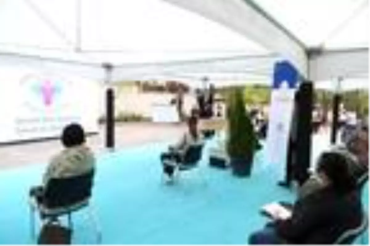 Bakan Selçuk'tan velilere 'Verimli Ders Çalışma Teknikleri' dersi