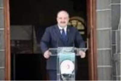 Bakan Varank: 'Günlerce şehirlerimizi yakıp yıkan, kamu binalarımızı talan eden, Yasin Börü başta... Bakan Varank: 'Günlerce şehirlerimizi yakıp yıkan, kamu binalarımızı talan eden, Yasin Börü başta...