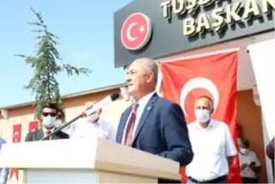 Başkan Akman işçinin hakkını işçiye teslim etti Başkan Akman işçinin hakkını işçiye teslim etti