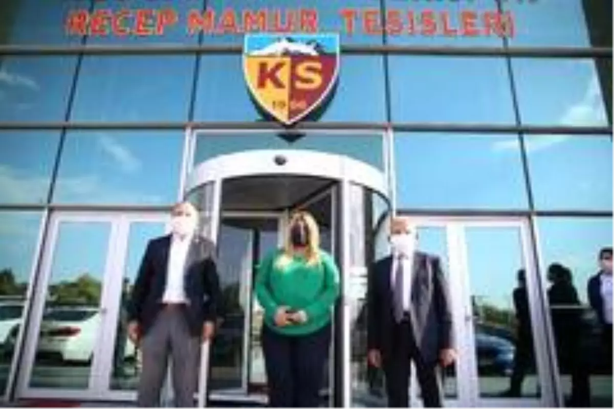 Başkan Büyükkılıç'tan Kayserispor'a ziyaret