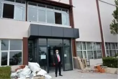 Başkan Posbıyık AKM çalışmalarını denetledi Başkan Posbıyık AKM çalışmalarını denetledi