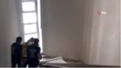 Başkentte 82 suç kaydi olan şüpheli gözaltina alındı Başkentte 82 suç kaydi olan şüpheli gözaltina alındı