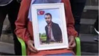 Çocukları dağa kaçırılan ailelerden 'Kobani' operasyonlarına destek Çocukları dağa kaçırılan ailelerden 'Kobani' operasyonlarına destek
