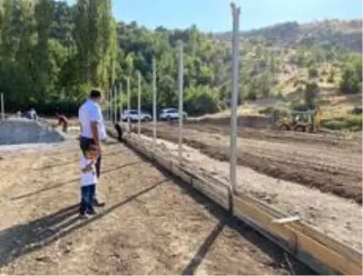 Çukurca Belediyesinden sera kurulumu Çukurca Belediyesinden sera kurulumu