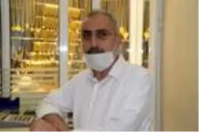 Kuyumcuların kabusu oldular: Düşük ayarlı altınla vurgun yapıyorlar Kuyumcuların kabusu oldular: Düşük ayarlı altınla vurgun yapıyorlar