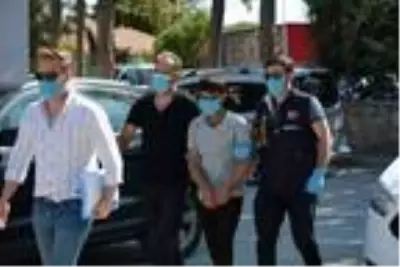 Son dakika haberleri: Emekli savcının 380 bin lirasını dolandıran şüpheli otogarda yakalandı Son dakika haberleri: Emekli savcının 380 bin lirasını dolandıran şüpheli otogarda yakalandı