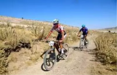 Erciyes Uluslararası Bisiklet Yarışları'nın MTB Cup etabı tamamlandı Erciyes Uluslararası Bisiklet Yarışları'nın MTB Cup etabı tamamlandı
