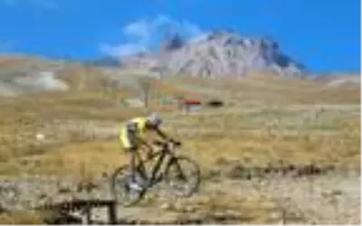 Erciyes Uluslararası Bisiklet Yarışları'nın MTB Cup etabı tamamlandı Erciyes Uluslararası Bisiklet Yarışları'nın MTB Cup etabı tamamlandı