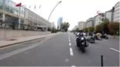 Eski Bakan Tüzmen'in bulunduğu konvoyda motosiklet kazası ucuz atlatıldı Eski Bakan Tüzmen'in bulunduğu konvoyda motosiklet kazası ucuz atlatıldı
