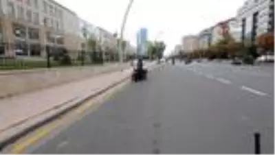 Eski Bakan Tüzmen'in bulunduğu konvoyda motosiklet kazası ucuz atlatıldı Eski Bakan Tüzmen'in bulunduğu konvoyda motosiklet kazası ucuz atlatıldı