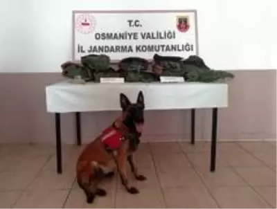 Evinde uyuşturucu imal ederken suçüstü yakalandı Evinde uyuşturucu imal ederken suçüstü yakalandı