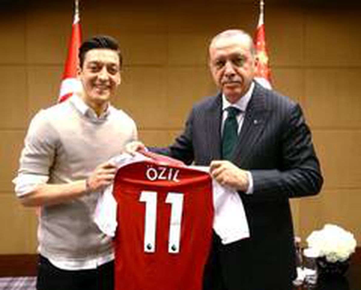 Friedrich Curtius: 'Mesut Özil olayında çuvalladık'