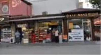 Kamu kurumlarına girişte getirilen HES kodu zorunluluğu esnaf için yeni bir ekmek kapısı oldu Kamu kurumlarına girişte getirilen HES kodu zorunluluğu esnaf için yeni bir ekmek kapısı oldu