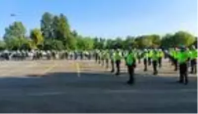 Son dakika... İzmir'de, 'Şahinler' timine 21 motosikletli trafik polisi daha katıldı Son dakika... İzmir'de, 'Şahinler' timine 21 motosikletli trafik polisi daha katıldı