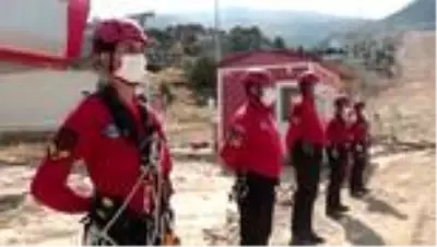Son dakika haber... JAK timi Ergan Dağı'nda kurtarma tatbikatı yaptı Son dakika haber... JAK timi Ergan Dağı'nda kurtarma tatbikatı yaptı