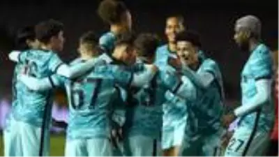 Liverpool, Lincoln City'yi 7-2 mağlup etti Liverpool, Lincoln City'yi 7-2 mağlup etti