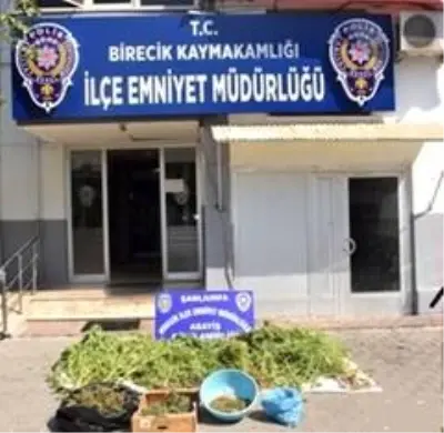 Şanlıurfa'da uyuşturucu operasyonu Şanlıurfa'da uyuşturucu operasyonu