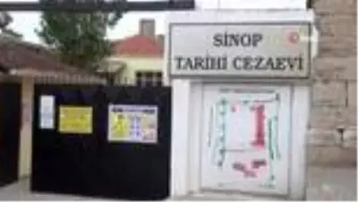 Sinop Tarihi Cezaevi'nde Roma dönemi kitabeleri bulundu Sinop Tarihi Cezaevi'nde Roma dönemi kitabeleri bulundu