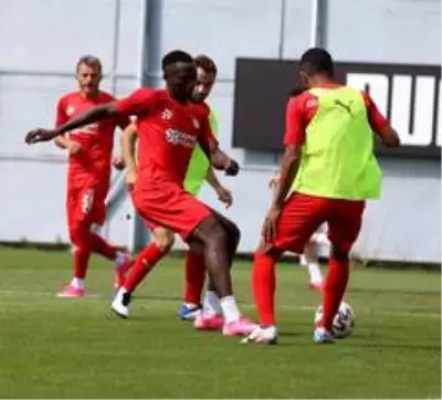 Sivasspor'da Ankaragücü mesaisi sürüyor Sivasspor'da Ankaragücü mesaisi sürüyor