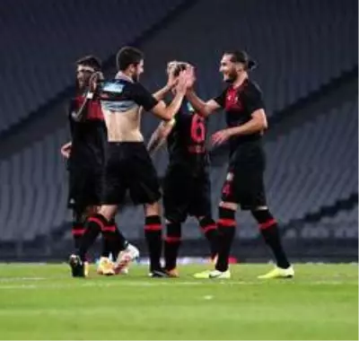 Süper Lig: Karagümrük: 2 Medipol Başakşehir: 0 (Maç sonucu)