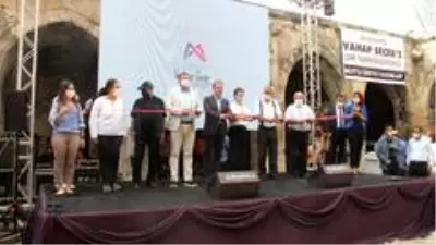 Taşhan Kadın Üreticiler Pazarı açıldı Taşhan Kadın Üreticiler Pazarı açıldı