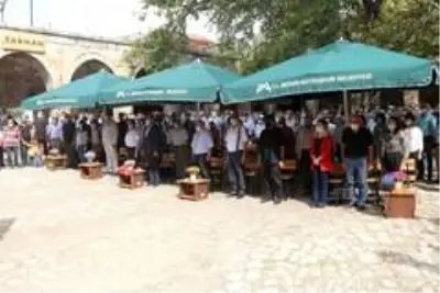 Taşhan Kadın Üreticiler Pazarı açıldı Taşhan Kadın Üreticiler Pazarı açıldı