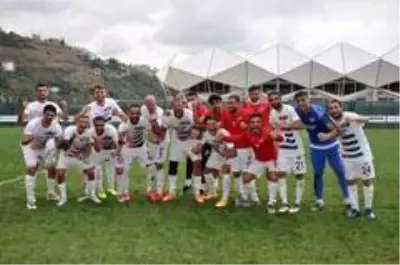 TFF 2. Lig: Hekimoğlu Trabzon FK: 4 Amed Sportif: 1 TFF 2. Lig: Hekimoğlu Trabzon FK: 4 Amed Sportif: 1
