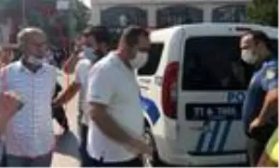 Son dakika... Trafik cezasına sinirlenen eski milletvekilinden polise hakaret Son dakika... Trafik cezasına sinirlenen eski milletvekilinden polise hakaret