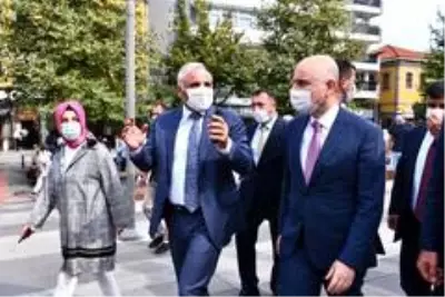 Ulaştırma ve Alt Yapı Bakanı Adil Karaismailoğlu Trabzon'da Büyükşehir Belediyesi'nin çalışmaları... Ulaştırma ve Alt Yapı Bakanı Adil Karaismailoğlu Trabzon'da Büyükşehir Belediyesi'nin çalışmaları...