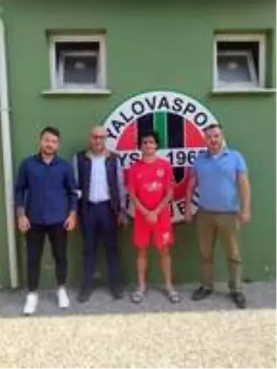 Son dakika haberleri: Yalovaspor'dan flaş transferler Son dakika haberleri: Yalovaspor'dan flaş transferler