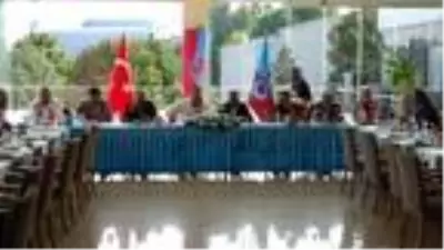 Ahmet Ağaoğlu'ndan yabancı MHK önerisi Ahmet Ağaoğlu'ndan yabancı MHK önerisi