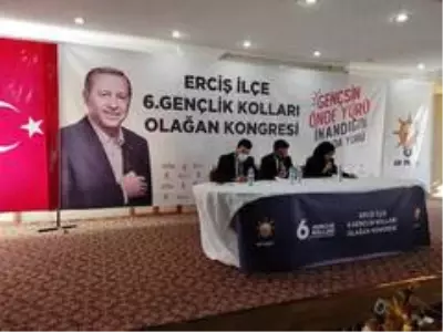 AK Parti Erciş 6. olağan gençlik kongresi yapıldı AK Parti Erciş 6. olağan gençlik kongresi yapıldı