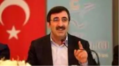 AK Parti Genel Başkan Yardımcısı Cevdet Yılmaz'a, koronavirüs tanısı konuldu AK Parti Genel Başkan Yardımcısı Cevdet Yılmaz'a, koronavirüs tanısı konuldu