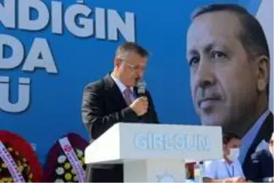 AK Parti Giresun Merkez İlçe Başkanı Mehmet Başer yeniden başkanlığa seçildi AK Parti Giresun Merkez İlçe Başkanı Mehmet Başer yeniden başkanlığa seçildi