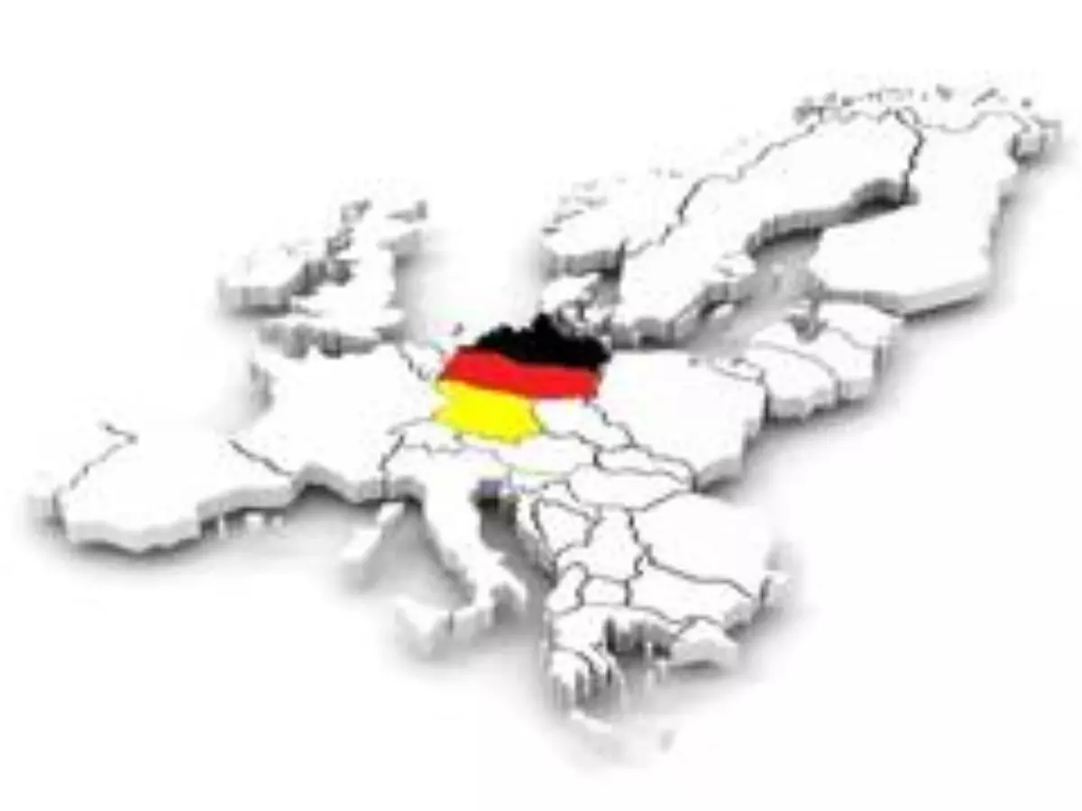 Almanya, Çekya ve Lüksemburg'a seyahat uyarısı yayınladı