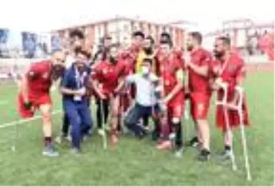 Son dakika haberi: Ampute Futbol Türkiye Kupası'nda şampiyon Etimesgut Belediyesi Son dakika haberi: Ampute Futbol Türkiye Kupası'nda şampiyon Etimesgut Belediyesi