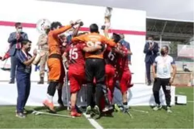 Son dakika haberi: Ampute Futbol Türkiye Kupası'nda şampiyon Etimesgut Belediyesi Son dakika haberi: Ampute Futbol Türkiye Kupası'nda şampiyon Etimesgut Belediyesi
