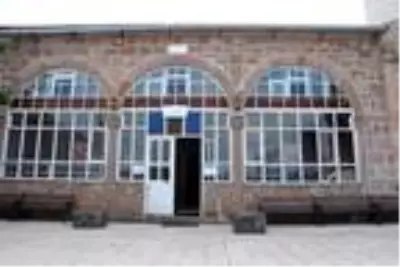 Antik kentin taşları ile cami ve 3 köprü yapılmış