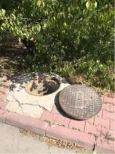 Çaldıkları 154 bin lira değerindeki kabloları 2 bin liraya hurdacıya sattılar Çaldıkları 154 bin lira değerindeki kabloları 2 bin liraya hurdacıya sattılar