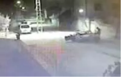 Çaldıkları 154 bin lira değerindeki kabloları 2 bin liraya sattılar! Hurdacıların da başını yediler Çaldıkları 154 bin lira değerindeki kabloları 2 bin liraya sattılar! Hurdacıların da başını yediler