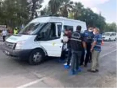 Cenaze aracının şoförünü yaralayan saldırgan yakalandı Cenaze aracının şoförünü yaralayan saldırgan yakalandı