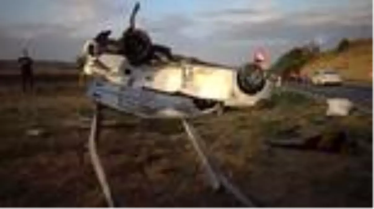 Cip ile otomobil çarpıştı: 3 yaralı